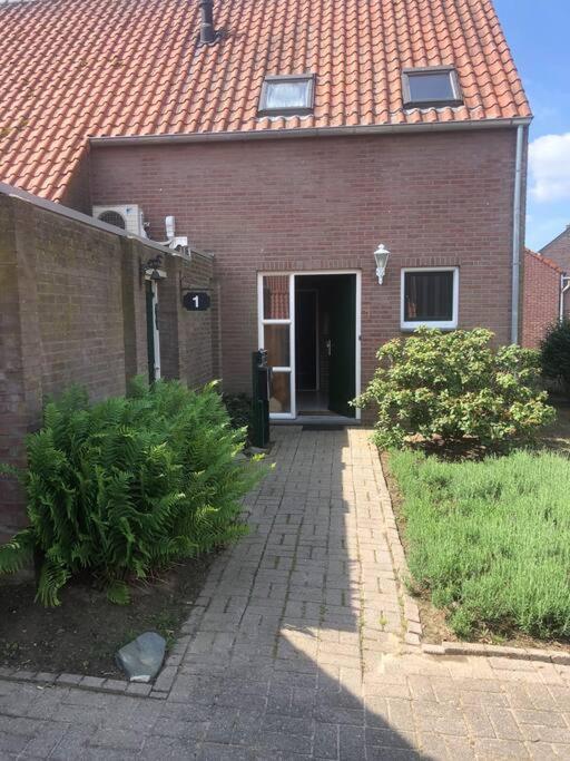 Laaker Villa Nearby Outlet Roermond Ohé en Laak Exterior foto